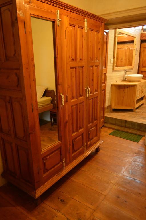 The Sunshine Heritage Bed and Breakfast Manāli Buitenkant foto