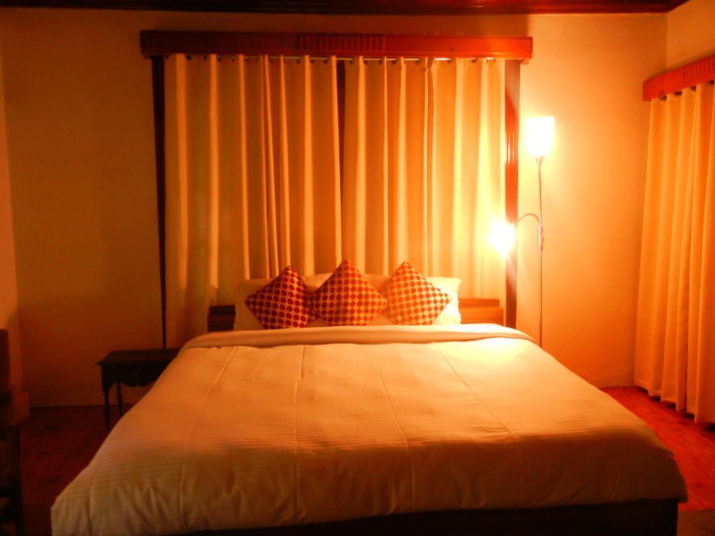 The Sunshine Heritage Bed and Breakfast Manāli Buitenkant foto